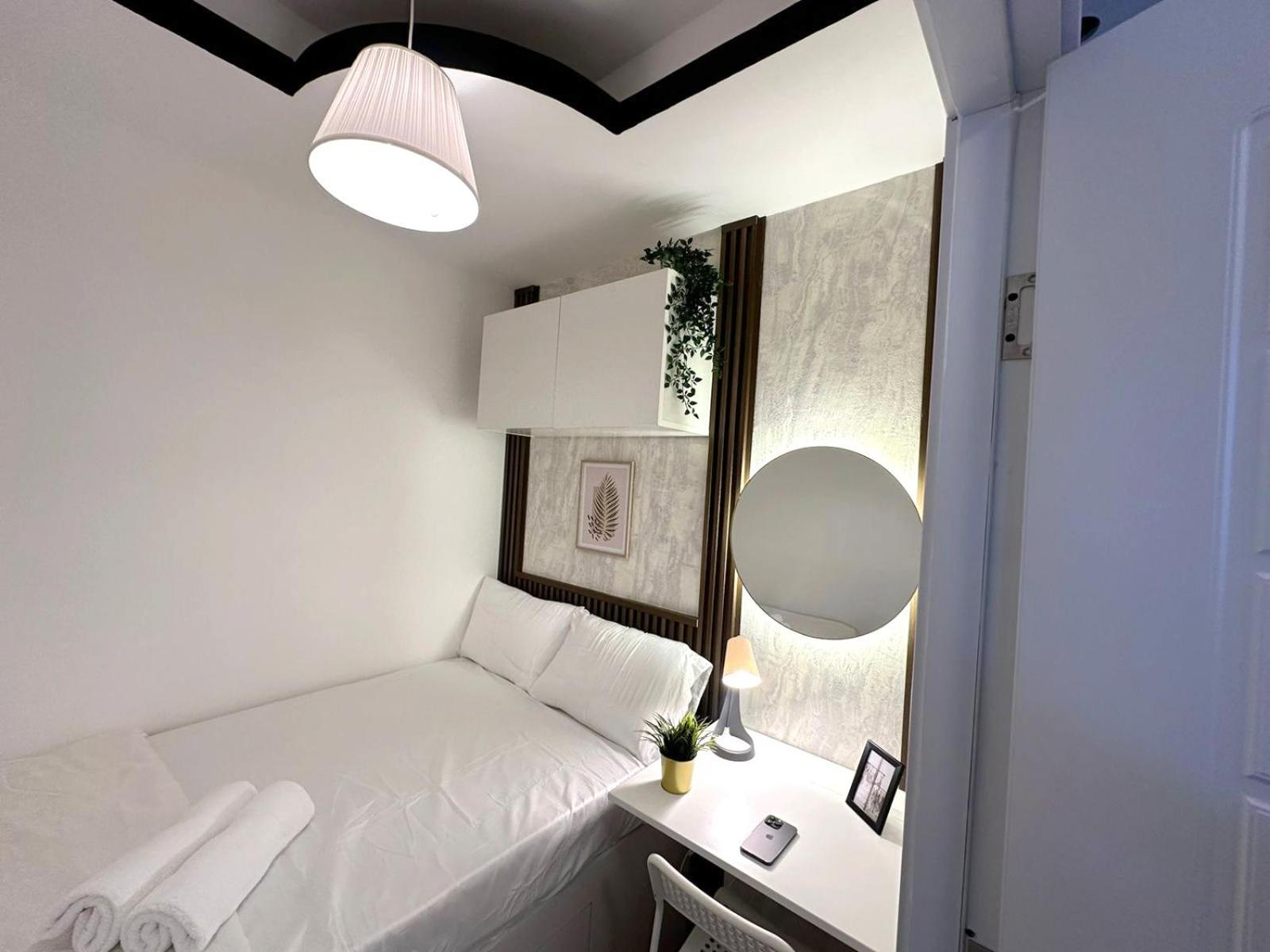 Urban Oasis Partition In Barsha 1 Near Metro Проживання в сім'ї *